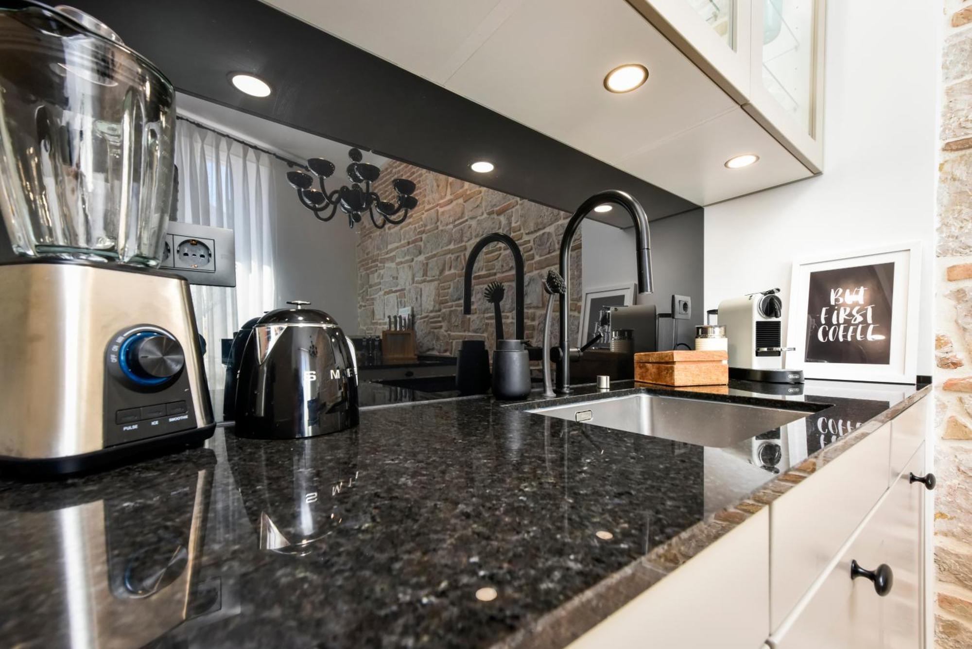 Luxury Apartment Sunce Rovinj Exterior photo